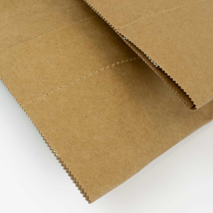 Image of: Paperinen lähetyspussi, luonnonvärinen