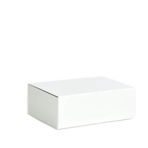 Image of: Ekslusiviinen laatikko, matta valkoinen. Magneettisulku. FSC*