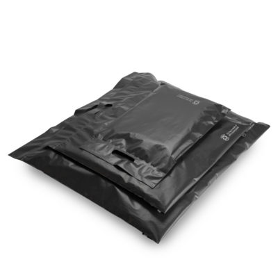 Image of: Shipping bag black recycled, with handle