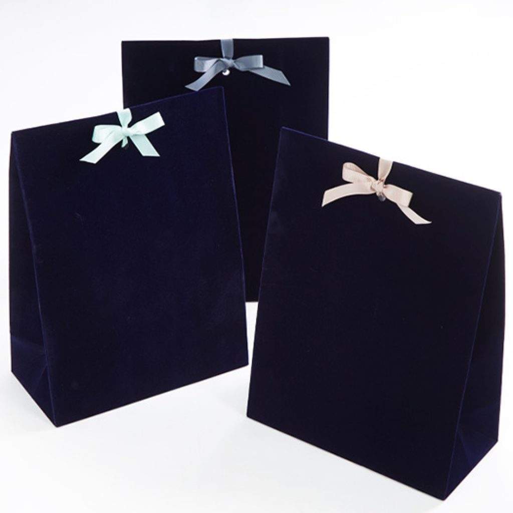 3 blue velour gift bags