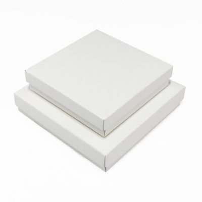 Image of: Gift box, matt white. Embossed. Bottom & Lid