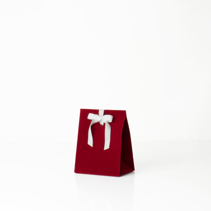 Image of: Gift bag velvet bordeaux. REMEMBER TO ORDER RIBBON