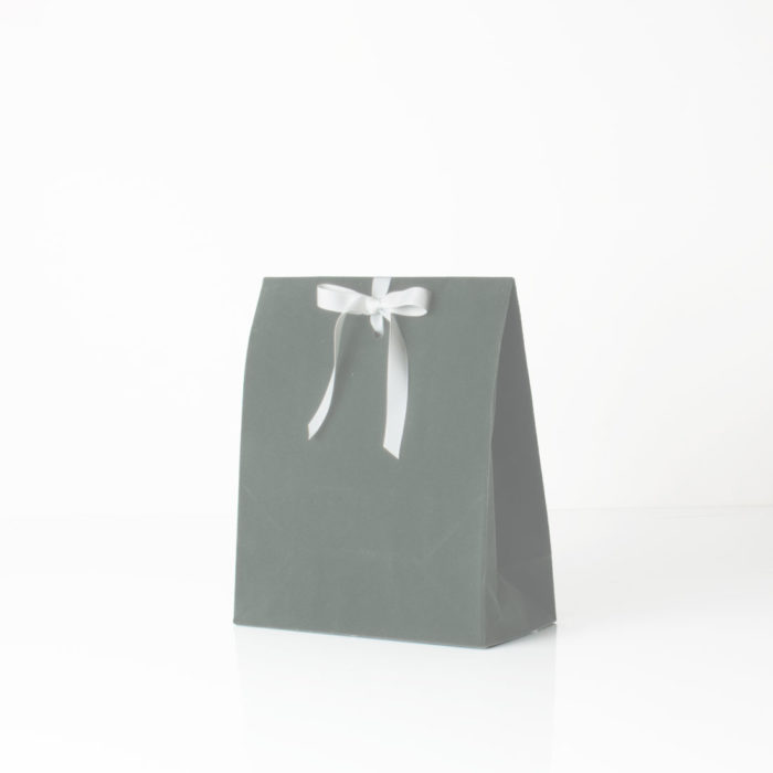 Image of: Gift bag velvet grey. REMEMBER TO ORDER RIBBON