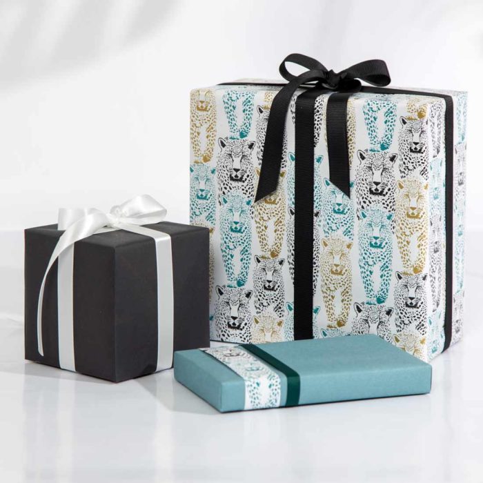 Image of: Gift wrap Leopard 2 sided