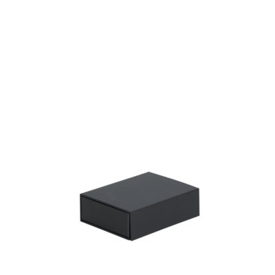 Image of: Gift card box Black 10x7,5x3 cm
With magnetic closure